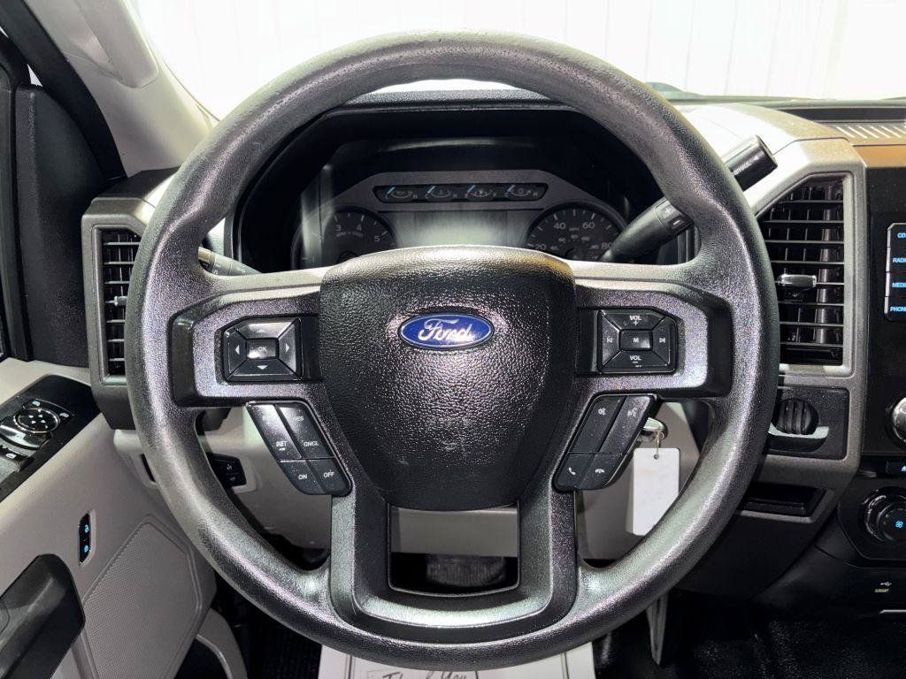 Used 2017 Ford F250 XL w/ Power Equipment Group RWD image 18