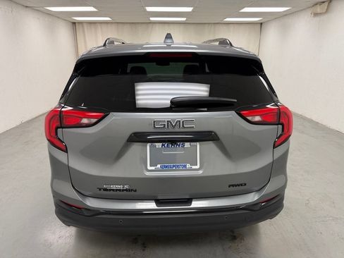 Used 2020 GMC Terrain SLT w/ Preferred Package AWD/4WD image 4
