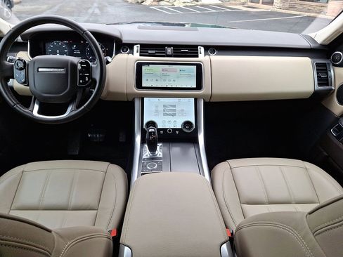Used 2021 Land Rover Range Rover Sport SE image 10