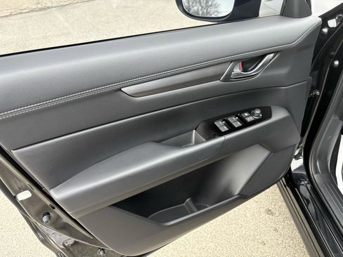 Used 2025 MAZDA CX-5 AWD 2.5 S w/ Preferred Package image 11
