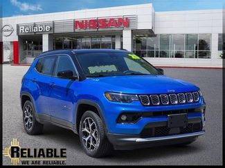 Used 2025 Jeep Compass Limited AWD/4WD video 1
