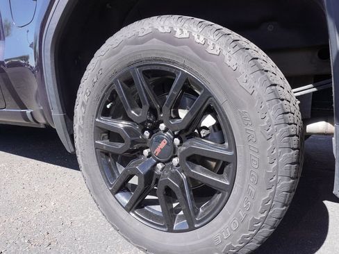 Used 2023 GMC Sierra 1500 Elevation AWD/4WD image 8