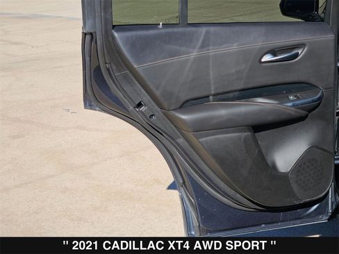 Used 2021 Cadillac XT4 Sport image 18