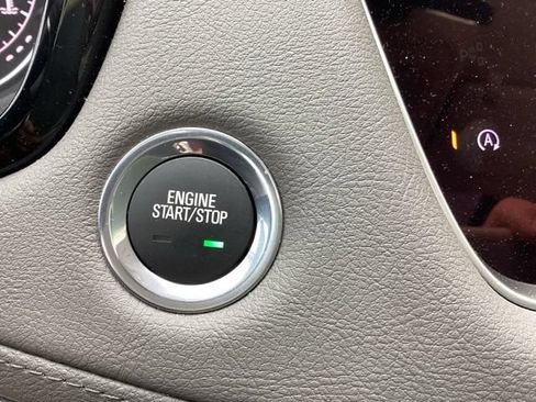 Used 2025 Cadillac XT5 Premium Luxury w/ LPO, Floor Liner Package AWD/4WD image 34