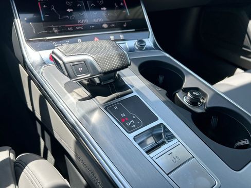 Used 2021 Audi S6 Prestige w/ Prestige Package AWD/4WD image 19