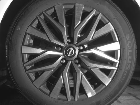 Used 2025 Nissan Altima 2.5 SV image 14