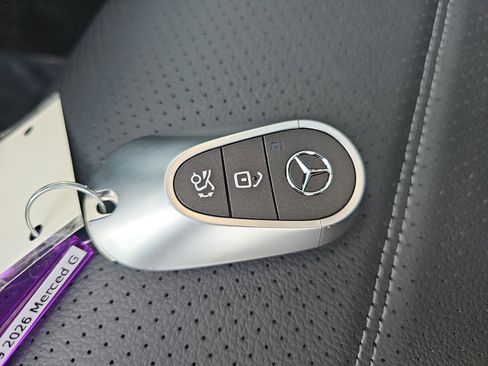 New 2026 Mercedes-Benz GLC 300 image 36