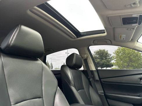Used 2024 Honda Accord EX-L image 17