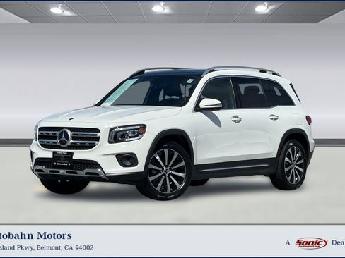 Used 2023 Mercedes-Benz GLB 250 image 1