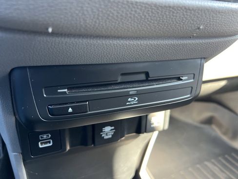 Used 2021 Honda Odyssey Elite image 36