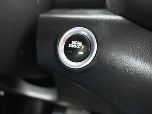 Used 2020 GMC Terrain SLE w/ Driver Convenience Package image 24