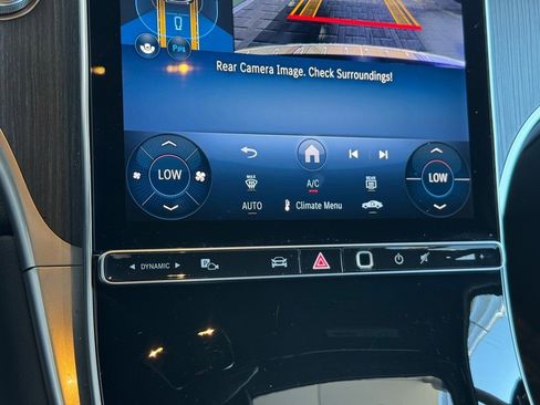 Certified 2025 Mercedes-Benz GLC 300 image 32