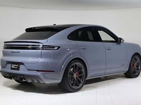 Certified 2025 Porsche Cayenne GTS image 7