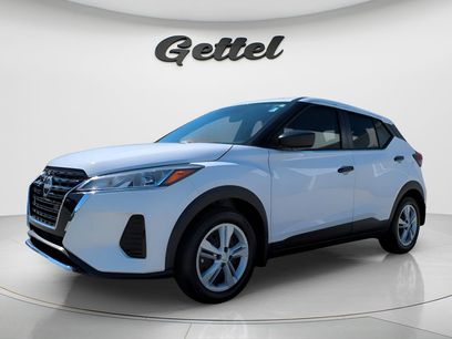 Certified 2025 Nissan Kicks Play S