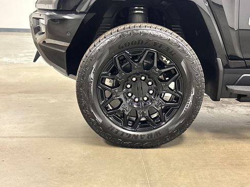 New 2026 GMC Hummer EV SUV image 7