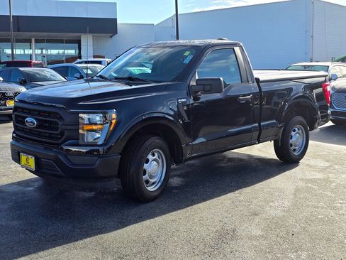 Used 2023 Ford F150 XL image 3