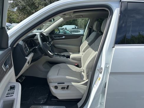 New 2026 Volkswagen Atlas SEL Premium R-Line image 15