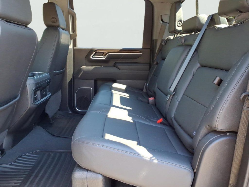 Used 2026 Chevrolet Silverado 2500 LT w/ Trail Boss Package AWD/4WD image 21