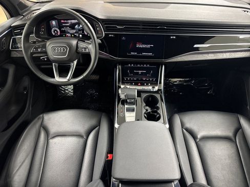 Used 2023 Audi Q7 3.0T Prestige w/ Prestige Package AWD/4WD image 12