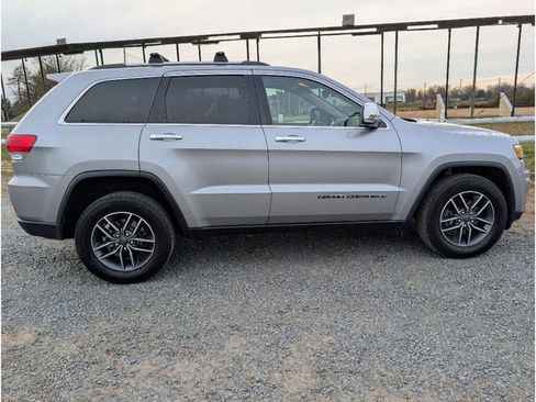 Used 2019 Jeep Grand Cherokee Limited image 8