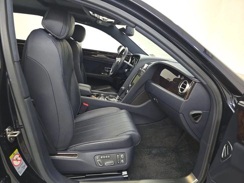 Used 2016 Bentley Flying Spur V8 AWD/4WD image 13