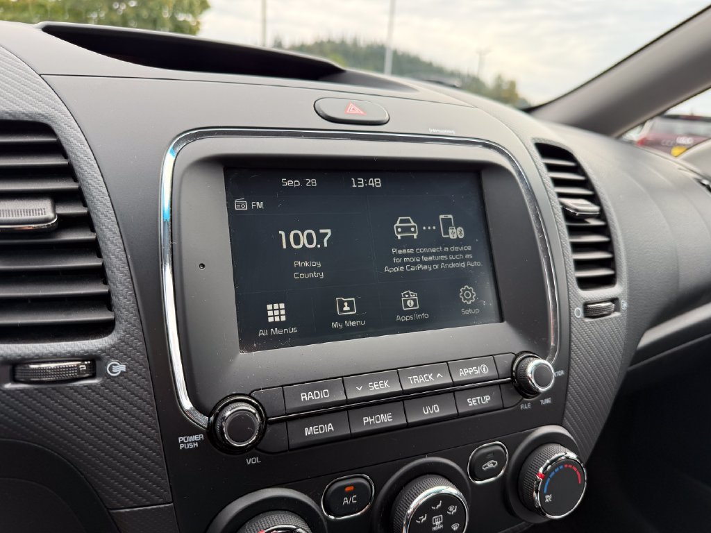 Used 2017 Kia Forte S FWD image 25