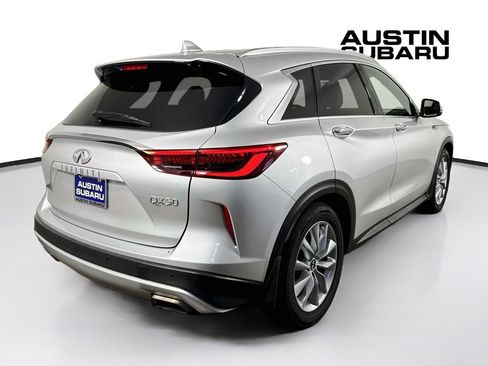 Used 2021 INFINITI QX50 Luxe FWD image 7