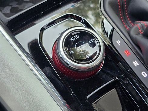 New 2025 GMC Canyon AT4 w/ AT4X Package image 32