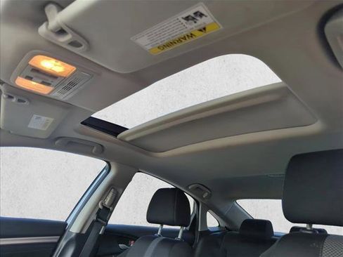 Used 2021 Honda Civic EX image 18