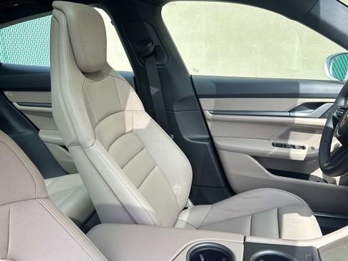 New 2025 Porsche Taycan image 16
