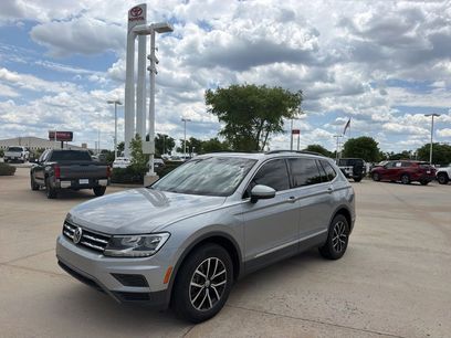 Used 2021 Volkswagen Tiguan SE