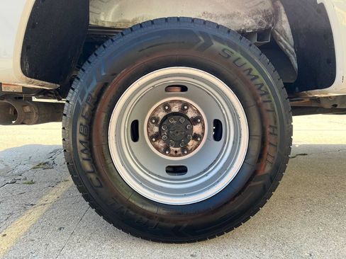 Used 2023 Ford F350 XL AWD/4WD image 30
