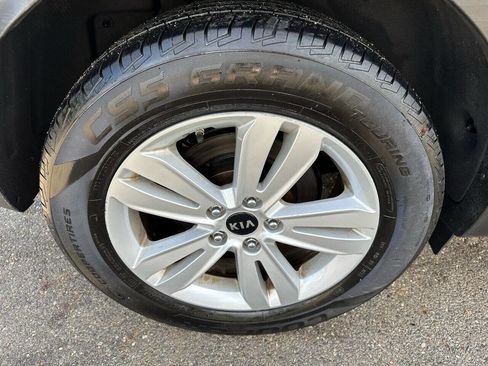 Used 2017 Kia Sportage LX w/ LX Popular Package image 28