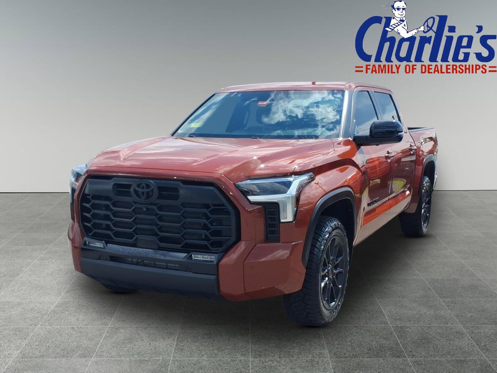 Used 2025 Toyota Tundra Limited w/ TRD Off-Road Package AWD/4WD image 1