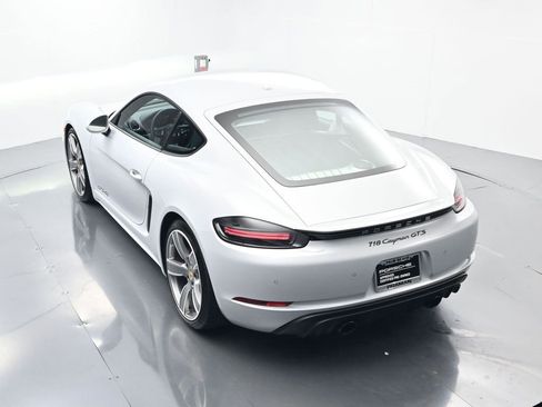 Used 2025 Porsche 718 Cayman GT4 image 32