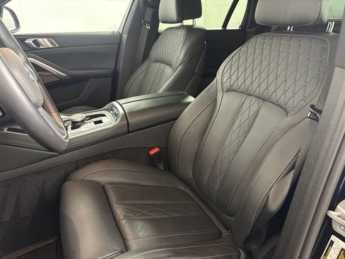 Used 2025 BMW X6 xDrive40i AWD/4WD image 26