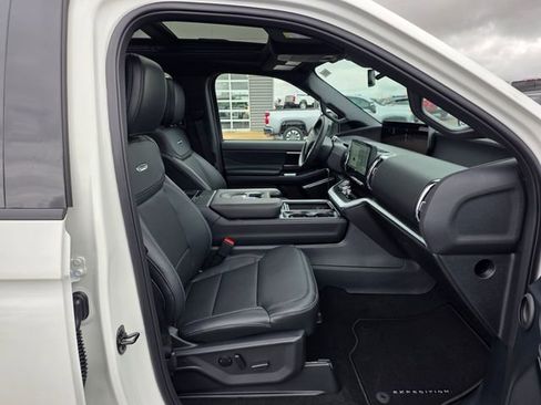 New 2026 Ford Expedition Platinum AWD/4WD image 19