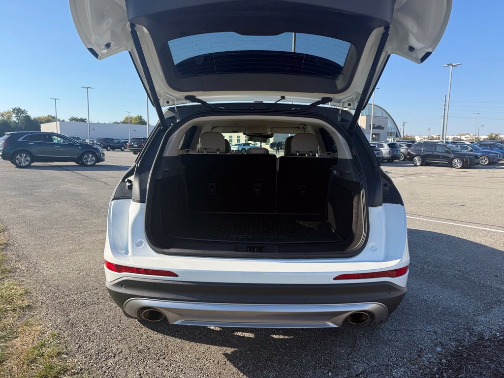 Used 2024 Lincoln Corsair AWD w/ Equipment Group 101A image 14