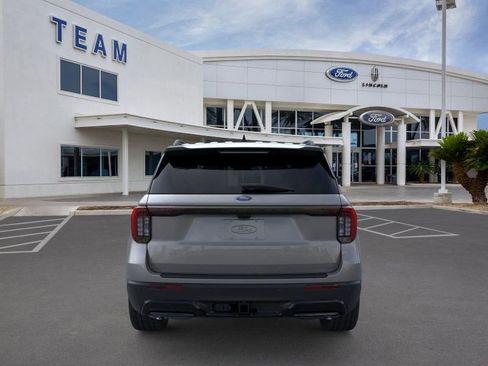 New 2026 Ford Explorer ST-Line w/ ST-Line Street Pack image 5
