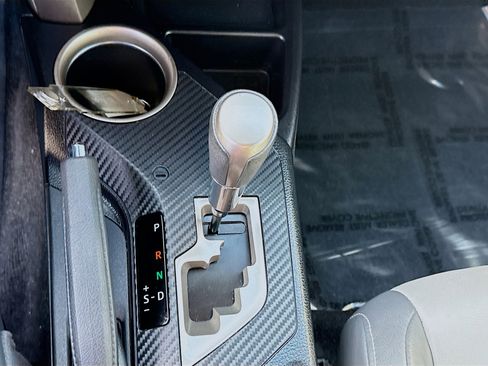 Used 2014 Toyota RAV4 Limited image 16