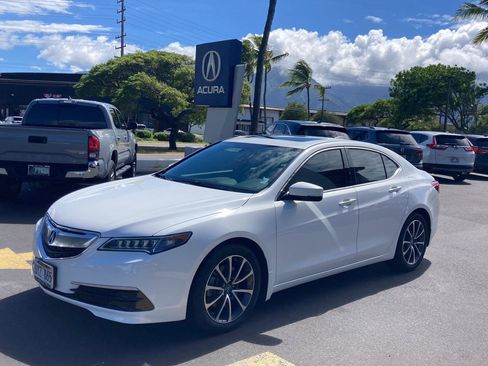 Used 2016 Acura TLX V6 FWD image 1