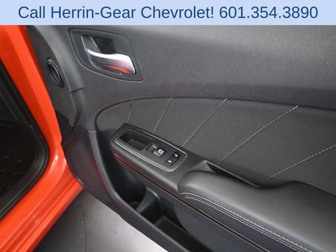 Used 2022 Dodge Charger SXT w/ Blacktop Package AWD/4WD image 23