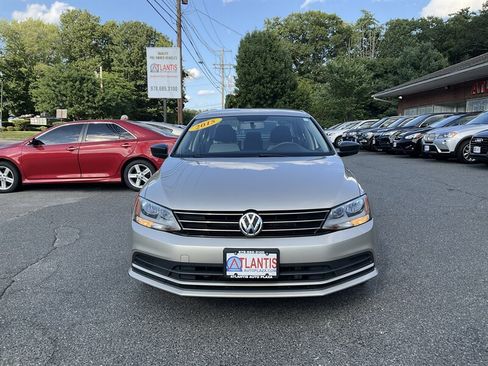 Used 2015 Volkswagen Jetta S w/ Welcome Package FWD image 2
