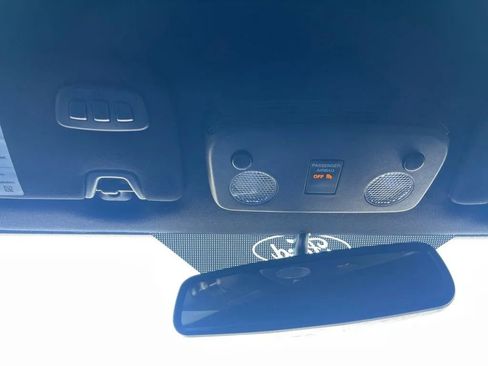 Used 2018 Ford Mustang GT Premium RWD image 26