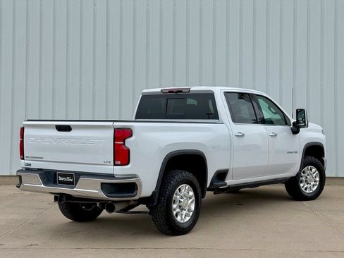 Used 2024 Chevrolet Silverado 2500 LTZ w/ LTZ Plus Package AWD/4WD image 6