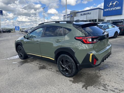 Certified 2024 Subaru Crosstrek 2.5i Sport w/ Crosstrek Mirror Package AWD/4WD image 17