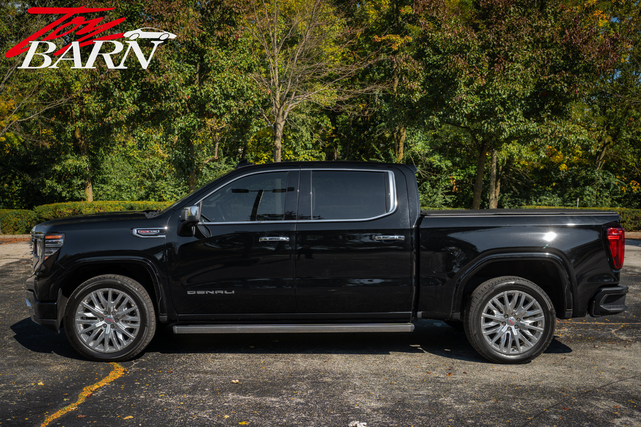 Used 2022 GMC Sierra 1500 Denali AWD/4WD image 2