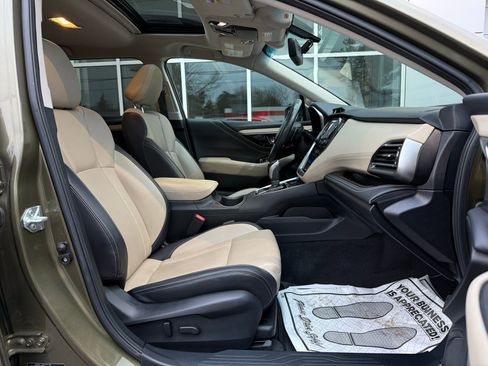 Used 2021 Subaru Outback Limited image 25