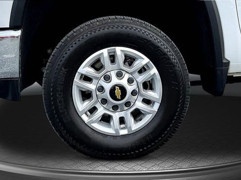 Used 2022 Chevrolet Silverado 2500 LT image 30