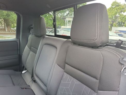 New 2026 Nissan Frontier SV w/ SV Convenience Package image 14